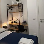 Sleep Toledo - Self Check-in 3* Неаполь