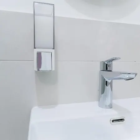 Sleep Toledo - Self Check-in 4*